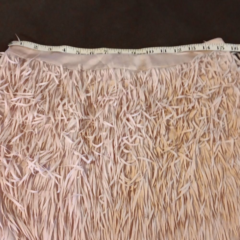 NWT Express Pink Feathered Mini Skirt Size 6 - Picture 10 of 12